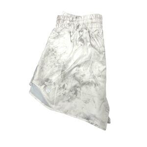Lululemon Size 6 Beige Diamond Dye Hotty Hot Lined High-rise Shorts 4" Inseam